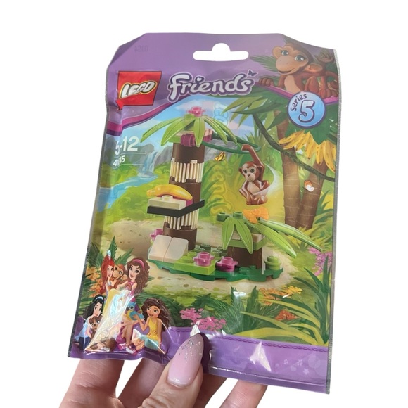 Retired LEGO Friends Jungle Rescue & Brown Bear’s River Friends 2 Pack Set - Picture 6 of 10